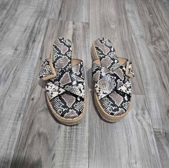 Gianni Bini Neutral Snake Leather Espadrille Sandals Women 9.5  Slide Platform - Picture 3 of 10